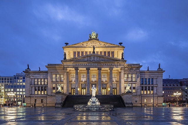 Berliner Operngruppe & Felix Krieger gestalten eine deutsche Erstaufführung