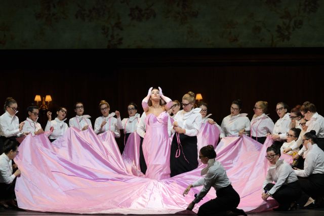 Friedrich von Flotows romantisch-komische Oper »Martha« wieder an der ...
