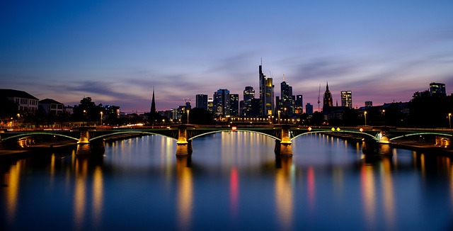 Das JOURNAL FRANKFURT Areal auf dem Museumsuferfest