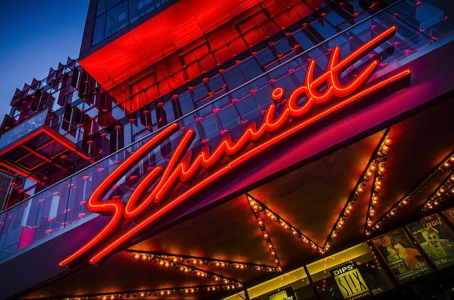 »Mein Platz ist im Schmidt« ~ Kieztheater sucht Sesselpat*innen!