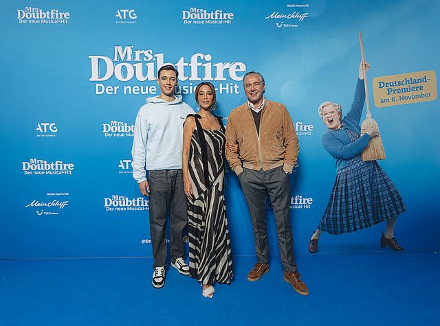 Umjubelte Deutschlandpremiere von »Mrs. Doubtfire« im Capitol Theater Düsseldorf