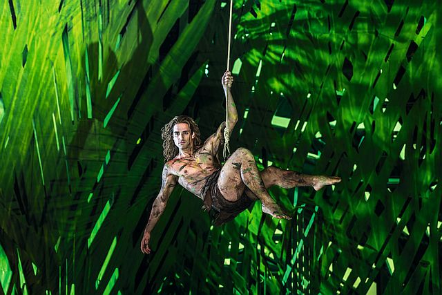 Philipp Büttner erobert den Dschungel bei Disneys Musical TARZAN®