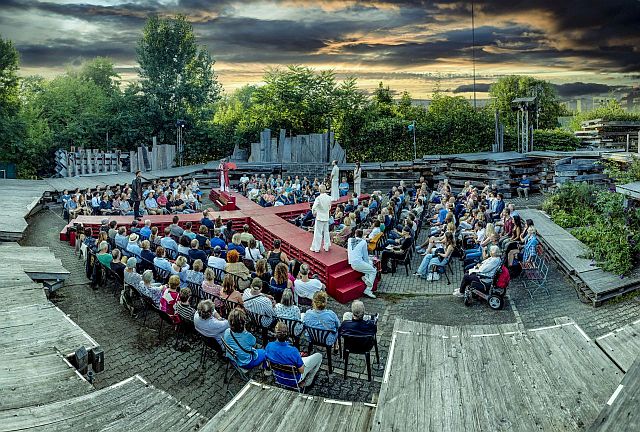 Start der Open-Air-Saison im Globe Berlin